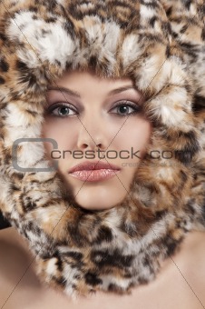 fur around the face