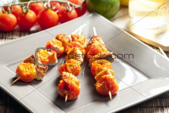 salmon and cherry tomatoes skewers