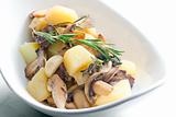 potatoes with chicken meat and