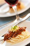 Spaghetti with beef and tomato sauce