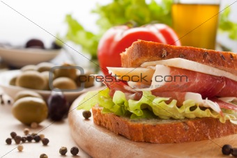 Prosciutto and cheese sandwich