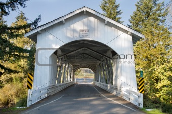 Hannah Covered Bridge in Oregon