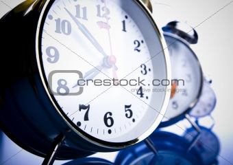 Round clock