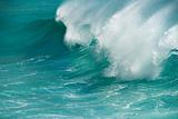 Turquoise ocean wave