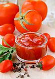 tomato sauce, ketchup with fresh tomatoes