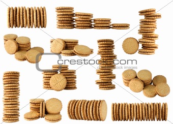 round biscuits arranged in different shape