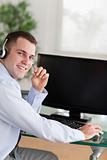 Shadowing a friendly call center agent
