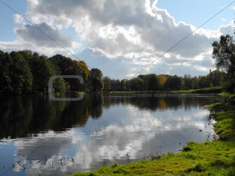 Māras Pond in autumn