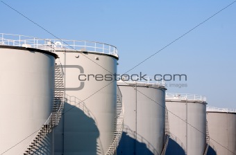Oil storage 
