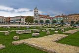 Green square in Zadar - Forum, roman remains