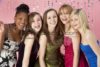 Group Of Teenage Friends Dressed For Prom