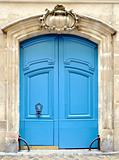 A blue door in Paris