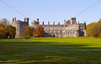 Kilkenny Castle and park
