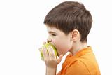 Boy eat the apple