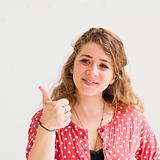 woman with thumbs up 