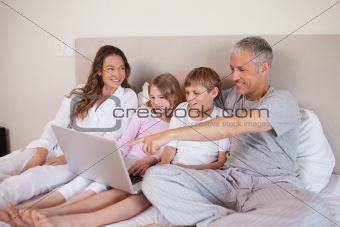 Family using a notebook