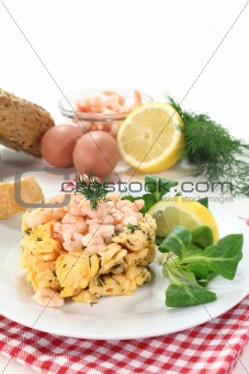 Scrambled egg with shrimp