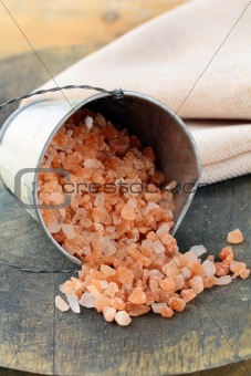 elite class of salt - pink Hawaiian salt