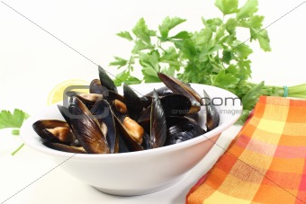 mussels in a bowl