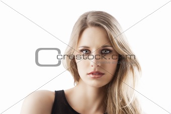 natural blond woman, she is in front of the camera 