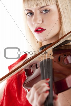 Image a girl playing the violin