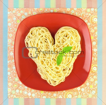 I love Pasta / Spaghetti with plate and tablecloth / Heart Shape