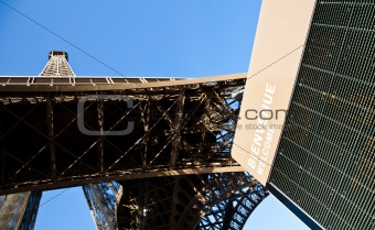 Welcome to Eiffel Tower