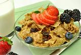 healthy breakfast with bran and raisin cereal 