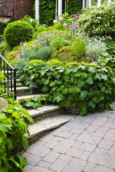 Natural stone garden stairs