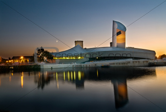23- Imperial War museum manchester