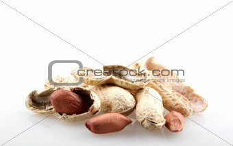 Peanuts in the shell