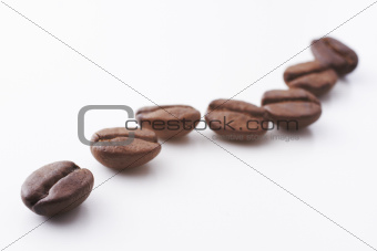 Coffee Beans draw a chain isolated on white
