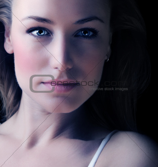 Glamor woman face portrait