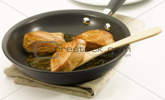 Chicken an a non stick pan
