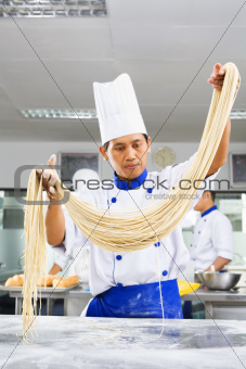 Chef making noodle