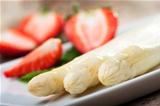 white asparagus and strawberries 