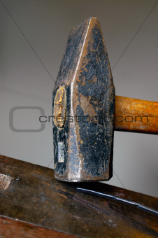 Old Shabby Hammer