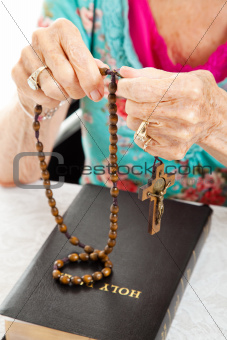 Saying the Rosary