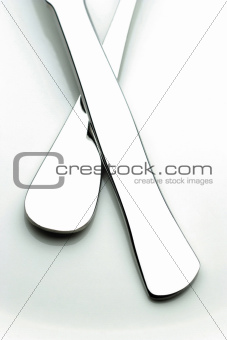 cutlery intertwined