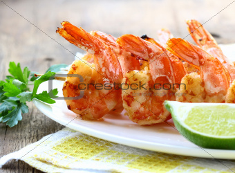 ready to eat grilled shrimp with lime and parsley