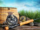 Flly fishing equipment and basket 