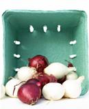 Mixed onions in basket