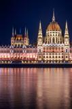 Photo of the Hungarian parliament