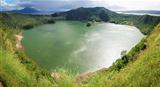 taal volcano crater lake tagaytay philippines