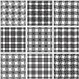 Netting geometric seamless patterns.