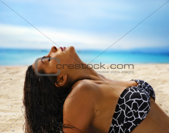	Beautiful woman on the beach