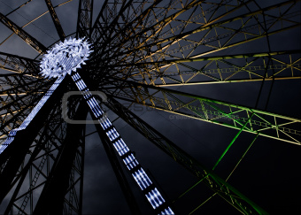 Big ferris wheel at night