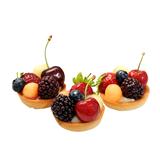 Italian small cakes with fruits