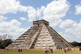 Ancient Mayan Piramide at Chichen Itza