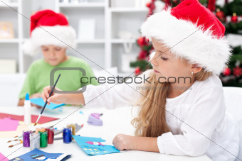 Kids making christmas greetings